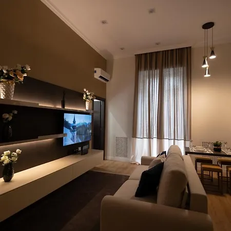 Luxury And Exclusive Bovio Square House Nápoles
