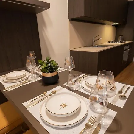 Luxury And Exclusive Bovio Square House Nápoles