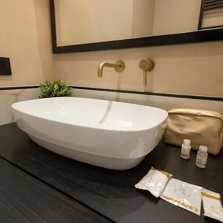 Apartamento Luxury And Exclusive Bovio Square House Nápoles